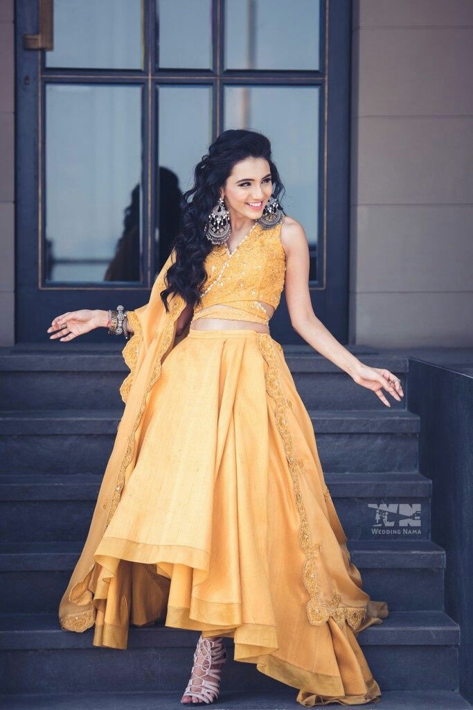 Best dress for haldi ceremony hot sale